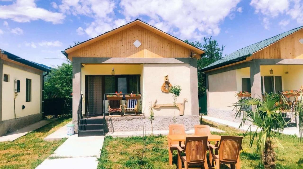 Taripiri Villa Ambrolauri Exterior foto