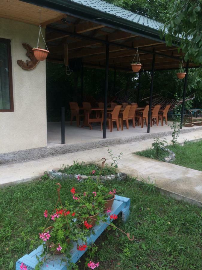 Taripiri Villa Ambrolauri Exterior foto